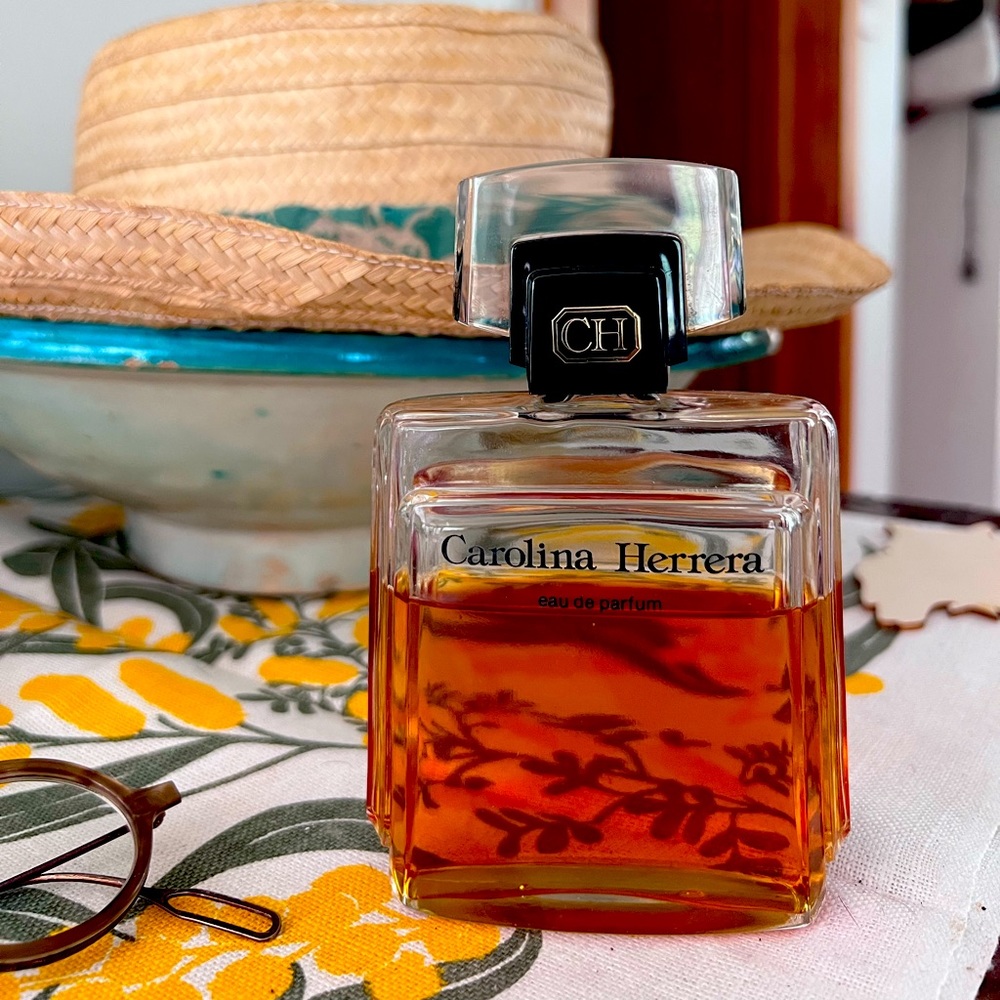 Vintage Carolina Herrera Eau de Perfume 50 ml (1.7 oz)